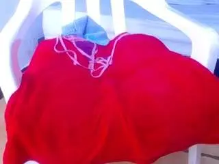 Camsoda Free Porn Cam of goldenn-ass1