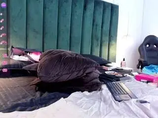 Camsoda Watch Live Sex Cams of paulinagame