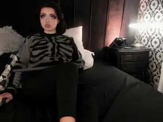 Camsoda Free Live Porn of adeelinee