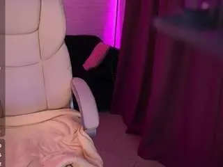 evilune from camsoda