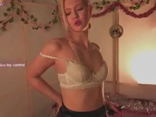 Camsoda Free Porn Cam of dionnamoos