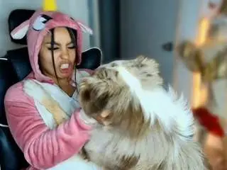 Camsoda Watch Live Sex Cams of layla-nicols