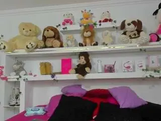 shantallsm from camsoda