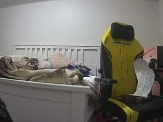 Camsoda Free Live Porn of voyeurcam-sexy-little-ana-01