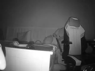 Camsoda Free Porn Cam of voyeurcam-sexy-little-ana-01