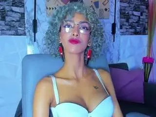 Camsoda Watch Live Sex Cams of queen-cuarxxo