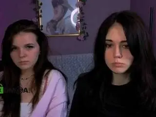 Camsoda Free Porn Cam of riley-sanders