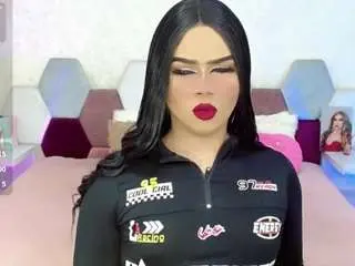 Camsoda Adult Webcam of miss-adriana