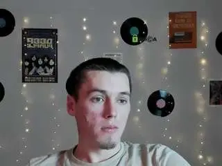 Camsoda Watch Live Sex Cams of ryan-zen