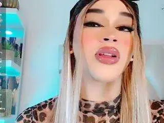 Camsoda Best Webcam of camilavasquezz