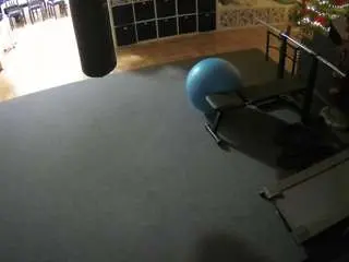 voyeurcam-julmodels-living-5 from camsoda