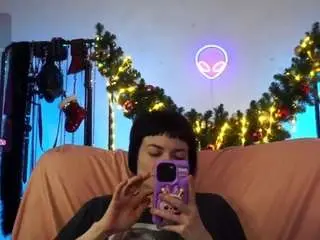 Camsoda Free Porn Cam of cyberxgoddess