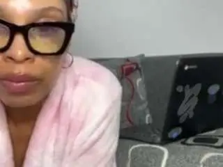 carmelbunny from camsoda