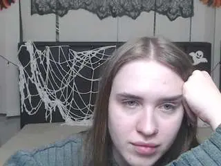 laurahlot from camsoda