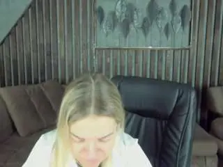 Camsoda Live Porn of annasnow99