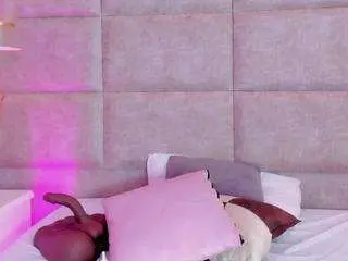 Camsoda Free Live Porn of esmeralda-bigbotty