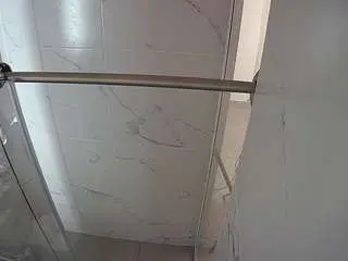 Camsoda Nude Webcam of voyeurcam-casa-salsa-bathroom-9