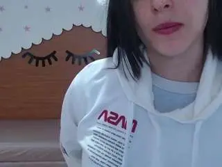 scarlett-percy-t from camsoda