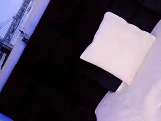 ana-paula23 from camsoda