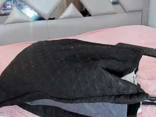 Camsoda Sex Chat of nahomii-hill