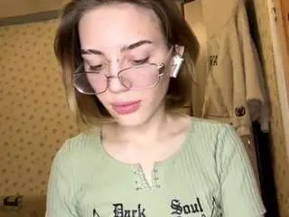 Camsoda Sex Cam of loreneevanchyk