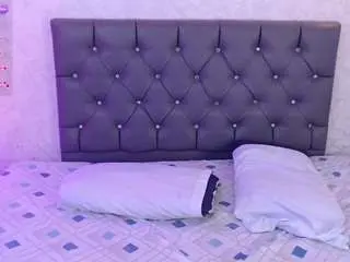 sabrinaa-fox from camsoda