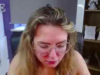 Camsoda Sex Cam of zoeyfancy