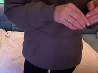 lunalicks from camsoda