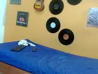 Camsoda Private Sex Chat of skinnyverus18