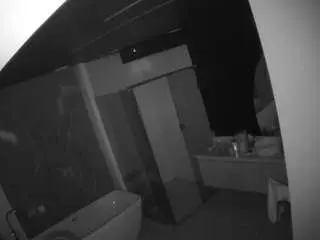 Camsoda Watch Live Sex Cams of voyeurcam-casa-salsa-bathroom-4