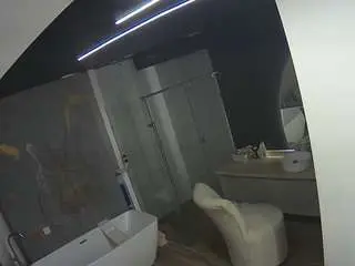 Camsoda Live Sex Cam of voyeurcam-casa-salsa-bathroom-4