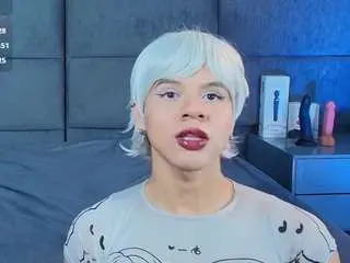 valentino-moon from camsoda