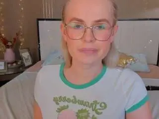 bellatip from camsoda