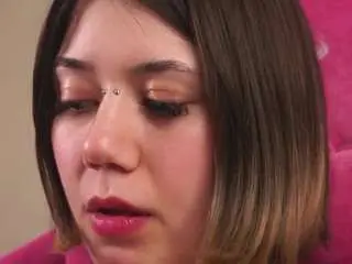 elvinaclagg from camsoda