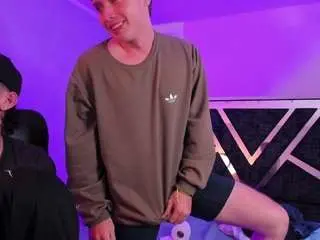 Camsoda Live Sex Cam of dan-bull90