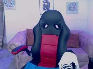 kiarablacktk from camsoda