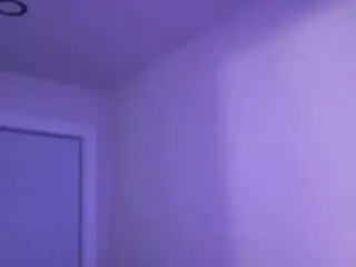 iambaldheadbrittany from camsoda