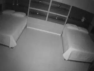 Camsoda Free Live Porn of voyeurcam-casa-salsa-versus-room