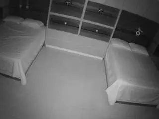 Camsoda Adult Webcams of voyeurcam-casa-salsa-versus-room