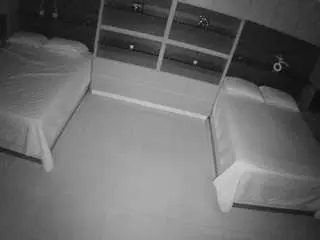 Camsoda Adult Webcams of voyeurcam-casa-salsa-versus-room