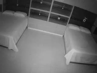 Camsoda Private Sex Chat of voyeurcam-casa-salsa-versus-room