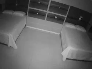 Camsoda Free Porn Cam of voyeurcam-casa-salsa-versus-room