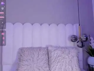 atenearoberts from camsoda