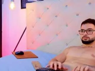 Camsoda Free Porn Cam of andrew-brownn