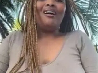 Camsoda Watch Live Sex Cams of sweetcaramellelox