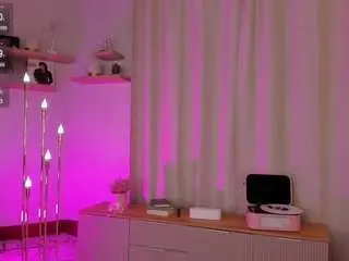 Camsoda Free Live Porn of odelyneglin