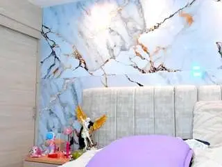 kyana-cream from camsoda