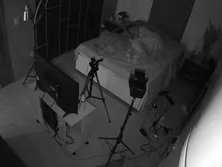 Camsoda Live Sex Cam of voyeurcam-casa-salsa-bedroom-8