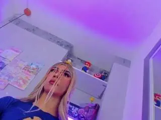 Camsoda Best Webcam of megan-redfire