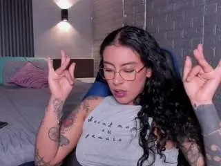 Camsoda Nude Webcam of magic-marg